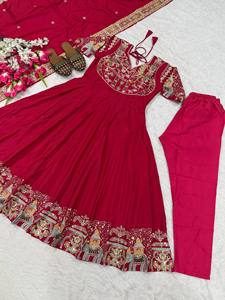 Vestido Anarkali de Diseño Pakistaní Moderno de 2 Colores, Hecho a Mano, Conjunto de Salwar Kameez para Novia, Boda, Fiesta, Diwali, Seda - Product Image 6