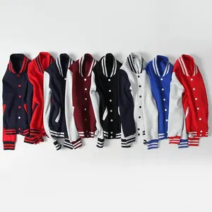 Blouson universitaire streetwear hautement personnalisé pour homme, avec manches en PU, brodé, en tissu de laine et cuir véritable - Direct Clothing - Product Image 3