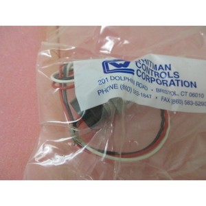 สวิตช์แรงดัน AMAT 1270-01109 แบบ SPDT - อุปกรณ์และอะไหล่เซมิคอนดักเตอร์ระดับโลกที่เชื่อถือได้ - Product Image 4