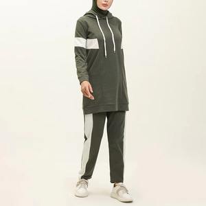 Ensemble de sport modeste personnalisé pour femmes avec fermeture éclair et poches, ensemble de gym musulman à séchage rapide, tenue de sport musulmane pour femmes - Product Image 4