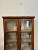 Meuble Almirah Moderne Personnalisé en Bois Massif Style Antique pour Maison, Salle à Manger, Appartement, Hôpital - Comprend du Verre - Pour Chambre et Salon
