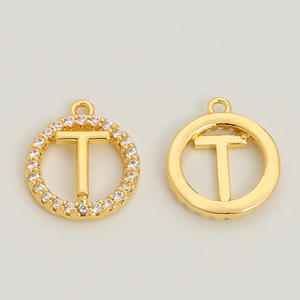 Collar con Cruz de Caracol Turquesa, Diseño de Concha con Cuentas, Estilo Bohemio, Joyería Femenina - Product Image 4