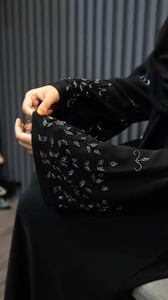 Abaya Islámica Elegante Premium de Lujo para Mujer, Estilo Dubái, Ropa Tradicional Modesta con Accesorios - Product Image 2