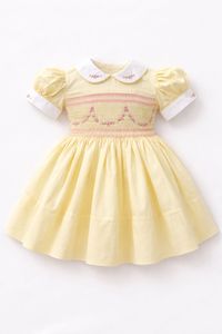 Vestido fruncido de seda y algodón hecho a mano, tela de color amarillo claro para Pascua - Product Image 2