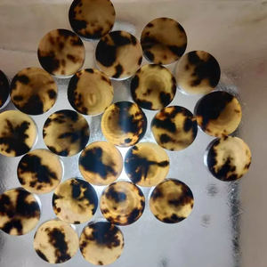 Botones de Cuerno de Color Natural, Ecológicos, Personalizados, Accesorios de Tela, Botones Económicos de Cuerno Natural de Vaca y Búfalo al por Mayor - Product Image 1