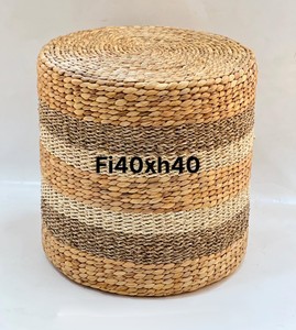 Otomana de Jacinto de Agua Vietnamita Tejida a Mano, Hecha de Fibra Natural para Sentarse, como Reposapiés, Decoración de Salón, Dormitorio y Áreas de Estar - Product Image 1