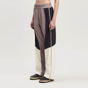 Pantalones de chándal acampanados personalizados para mujer, de talle alto, elásticos, para yoga, de pierna ancha, joggers, ropa casual de descanso, venta al por mayor OEM - Product Image 3