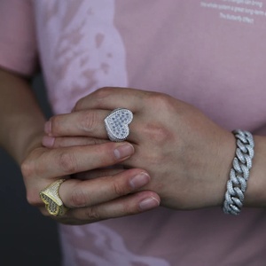 Anillos Unisex RB Gems de Plata de Ley 925 con Baño de Rodio, con Moissanita de Corte Brillante Redondo en Canal, Estilo Hiphop/Rock - Product Image 3