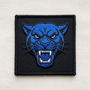 Patch brodé personnalisé Panthère Bleue, thermocollant, motif animal féroce de la jungle, pour veste streetwear, gilet, dos, vente en gros - Product Image 1