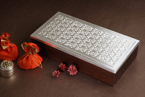 ชิไท บ็อกซ์ - Product Image 1