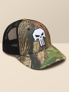 Gorra Trucker Camuflaje Punisher con Logotipo Bordado en el Panel Frontal, Malla Ajustable en la Parte Trasera, Estilo Urbano Unisex, Gorra de 6 Paneles - Product Image 1