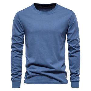 Camiseta Básica de Manga Larga para Hombre, Color Azul Sólido, Cuello Redondo, Corte Regular, Lisa - Product Image 1