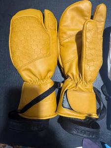 Gants de ski en cuir de vachette jaune, isolés, à doigts entiers, avec sangle de poignet réglable, pour usage extérieur en hiver, unisexe - Product Image 1