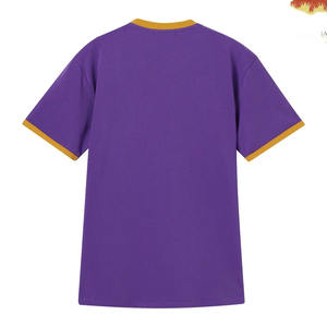 T-shirt Ringer en Chenille pour Homme Omega Psi Phi – Vêtements de Fraternité Grecque avec Logo Personnalisé – Écologique 100% Coton Respirant - Product Image 5