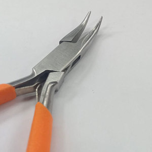 Alicates de Punta Curva Profesionales con Mango Ergonómico Naranja, Alicates de Acero Inoxidable de Punta Larga para Joyería, para Abalorios y Doblado de Alambre - Product Image 3