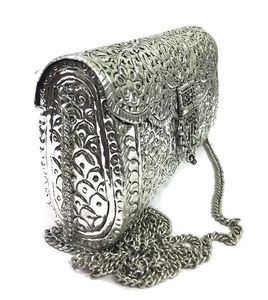 Pochette en laiton haut de gamme à prix abordable, élégante sac à main pour femme pour les soirées, mariages et occasions festives, pochette en laiton faite à la main - Product Image 3