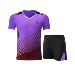 เสื้อยืดเทนนิสชายแบบแห้งเร็วพิมพ์ลายดิจิทัลใหม่พร้อมกางเกงขาสั้น โพลีเอสเตอร์ระบายอากาศ ชุดแบดมินตัน ป้องกันรังสียูวี ขายส่ง - Product Image 1