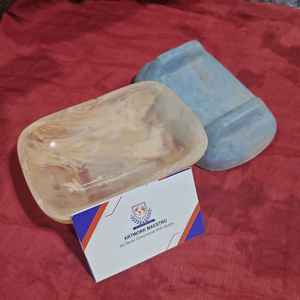 Juego de bandejas de resina hechas a mano, nuevo diseño, éxito de ventas - duradero - lavable - decoración de mesa - Product Image 1