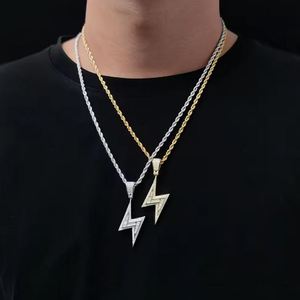 Pendentif Éclair Hip Hop Iced Out en Argent Doré pour Homme avec Zircons Cubiques - Product Image 4