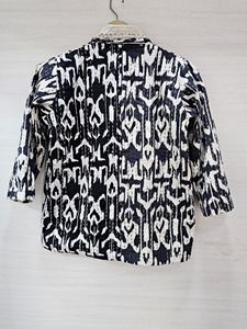 Cotton Kantha Boho Quilted Reversible Indian <b>Patchwork</b> Eco-Friendly Breathable Horn Button <b>Jacket</b> Handmade Ikat Print for Women - Product Image 4