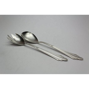 Cuchara y tenedor de diseño Simple para servir ensaladas, mango con forma de corazón terminado en plata, juego de servicio de acero inoxidable y plata - Product Image 4