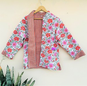 Beautiful Peach Floral 100% Cotton Handmade Reversible <b>Light</b> <b>Weight</b> Quilted Short <b>Jacket</b>,WomenWear NewStyle Coat PartywearJacket - Product Image 1