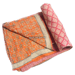 Jaipuri Bohemian Gypsy Bedspread Gudri Indian Reversible Hand Stitch Heavy <b>Throw</b> Old Sari Blanket Patch Work Heavy 3 To 5 Layers - Product Image 5