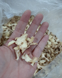 Tranches de gingembre séché naturel pour le thé, les épices et la transformation alimentaire - Product Image 3