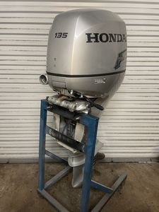 Ready to Ship hot Selling 2008 135hp 4 stroke EFI 25 inch Outboard Mot or 405 Hours with Riggings - Product Image 2