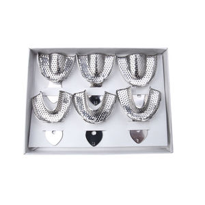 Bandejas de impresión reutilizables para estudiantes que aprenden técnicas de coronas y puentes, bandejas de impresión dental para estudiantes de By Grip Surgical - Product Image 1