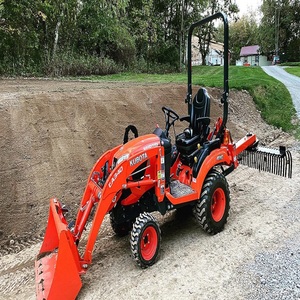 Tracteur agricole compact Kubota BX23S 4x4 20 CV à roues, pompe automatique, machine agricole puissante d'occasion - Product Image 4