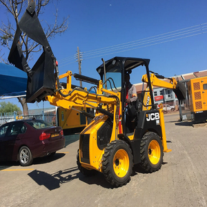 รถตักล้อยาง JCB รุ่น 1CX ประสิทธิภาพสูง พร้อมหัวขุดด้านหลัง หัวตักด้านหน้า เครื่องยนต์ทรงพลัง ปั๊ม มอเตอร์ เกียร์ โครงสร้างแข็งแรงทนทาน - Product Image 5