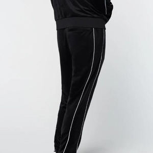 Ensemble de sport en velours prêt à l'emploi pour hommes, collection hiver personnalisée, vêtements de sport OEM, fourniture directe usine - Product Image 6