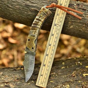 Cuchillo Plegable Personalizado de Damasco con Hoja Drop Point, Mango de Asta de Ciervo, Bloqueo Liner Lock, para Uso Exterior, con Funda de Cuero, Venta al por Mayor OEM, 58HRC - Product Image 5