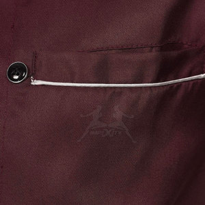 Veste de chef unisexe de haute qualité avec un design confortable et une finition soignée, idéale pour le travail culinaire - Product Image 6