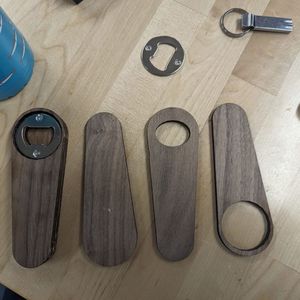 Ouvre-bouteille manuel multifonctionnel portable en acier inoxydable avec poignée en bois, pour ouvrir les bouchons - Product Image 2