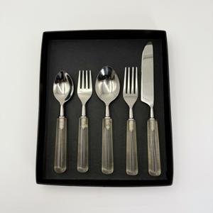 Ensemble de couverts en acier inoxydable en gros avec manches en résine transparente pour banquets de mariage et événements spéciaux - Product Image 2