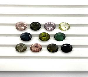 Lote de turmalina natural multicolor con corte ovalado, 7*9 mm, 6 ct, piedra preciosa de turmalina para la fabricación de joyas - Product Image 1
