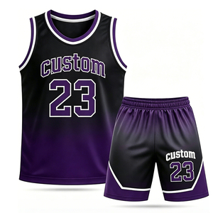 Camiseta de Baloncesto Reversible Verde y Blanca Sublimada Profesional Personalizada - Product Image 1