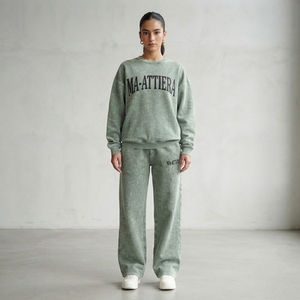 Conjunto de Sudadera Oversize y Pantalones Anchos de Felpa Verde Salvia Lavado Personalizado para Mujer, Chándal de Algodón OEM ODM - Product Image 1