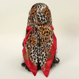 Pañuelo Cuadrado de Seda de 90cm con Cadena de Colores para Mujer, Pañuelos de Moda con Estampado de Leopardo, Pañuelo para la Cabeza, Chal - Product Image 4