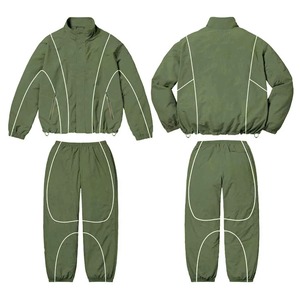 Conjunto Deportivo de Alta Calidad Personalizado, Chaqueta Cortavientos de Nailon para Hombre, con Logotipo Delantero y Trasero - Product Image 5