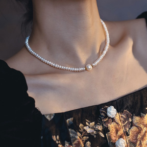 Collar de Perlas de Agua Dulce Estilo Retro Francés, Diseño Moderno con Cadena para Clavícula y Círculo Plano, Elegante Joyería de Perlas - Product Image 1