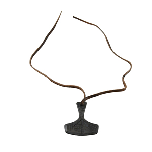 Stylish Metal Pendant <b>Necklace</b> Modern Durable And Perfect for Women's Daily Wear use Unique Finishes And Unisex Gift Option - Product Image 5