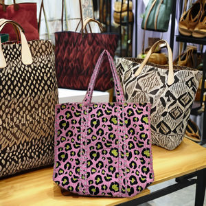 Sac fourre-tout en coton fait main pour femme avec fermeture éclair, imprimé à la main, design indien - Product Image 2