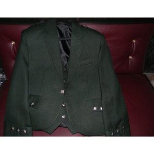 Gilet en laine tropicale vert à motif Argyle avec boutons Thistle, taille personnalisée, tenue écossaise irlandaise - Product Image 1