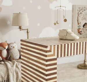 Caja Decorativa de Resina y Madera Maciza, Cuadrada, Hecha a Mano, Moderna y de Lujo, Personalizable, para Regalos - Product Image 3