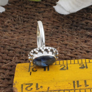 แหวนไคยาไนต์สีน้ำเงินธรรมชาติ เงินแท้ 925 พลอยสีน้ำเงินเข้มเจียระไนทรงเหลี่ยม สำหรับผู้หญิง แหวนแต่งงานสุดคลาสสิก เครื่องประดับคุณภาพสูง ขายส่ง - Product Image 2