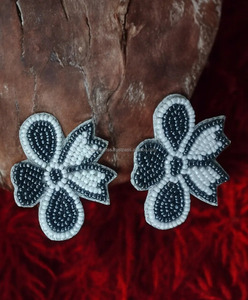 Multicolor Bohemian Flower Pattern Seed Bead Drop <b>Earrings</b> Heart <b>Top</b> Ribbon Design Elegant Statement Jewelry Party Wear Fashion - Product Image 2