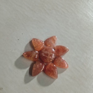 Lot en gros de pierres précieuses naturelles de qualité supérieure, en pierre de soleil orange, formes variées, cabochons polis, pour la fabrication de bijoux - Product Image 2